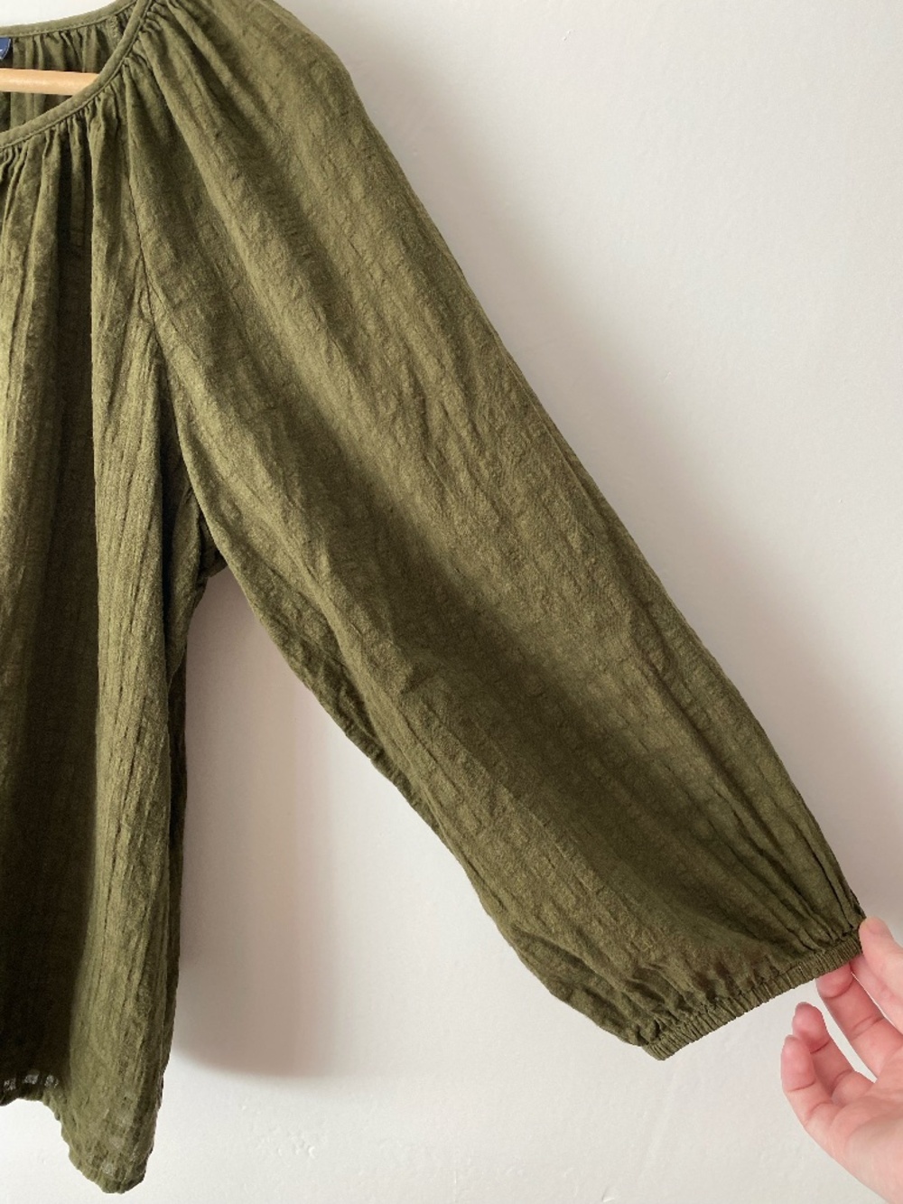 GAP Olive Green 100% Cotton Peasant Blouse 3/4 Ballon Sleeve Size M Women's - Picture 2 of 7